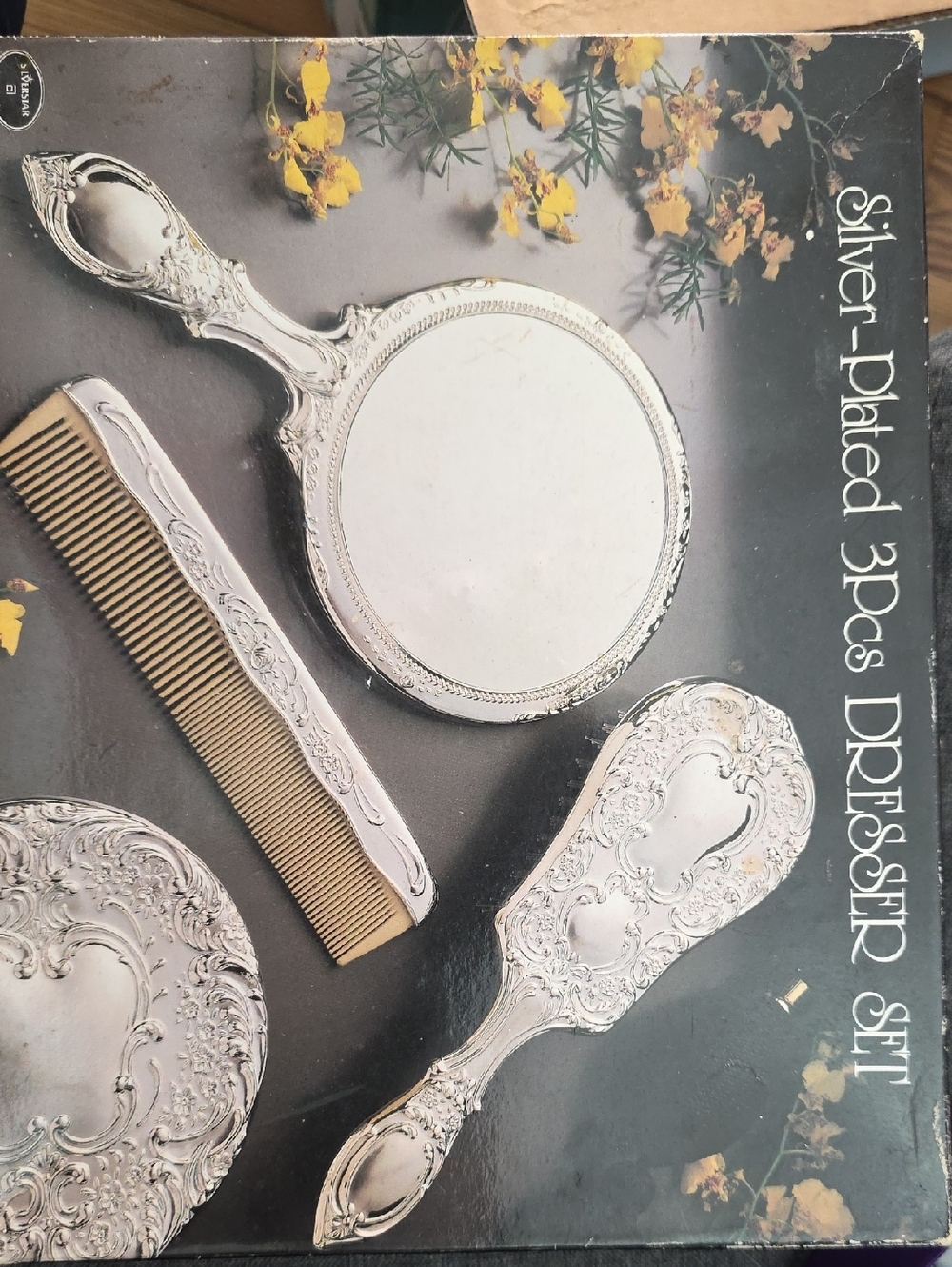 Silver-Plated 3-Piece Dresser Set - Elegant Silver Finish